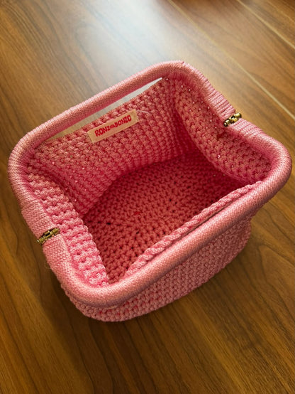 Medium Bubbly Clutch
